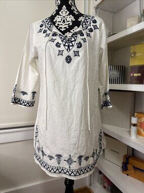 Tulip Clothing Navy and white embroidered Dress 100% Cotton S Lined Beachy 42x30